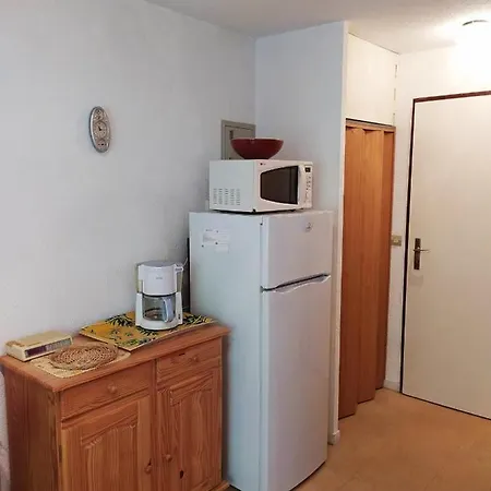 Appartement T2 Au Calme, Entre Et Pinède. Six-Fours-les-Plages